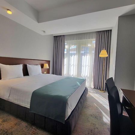 A5 Hotel Tbilisi Buitenkant foto