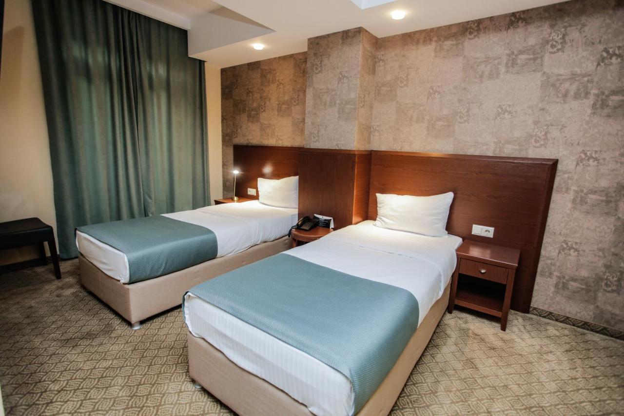 A5 Hotel Tbilisi Buitenkant foto