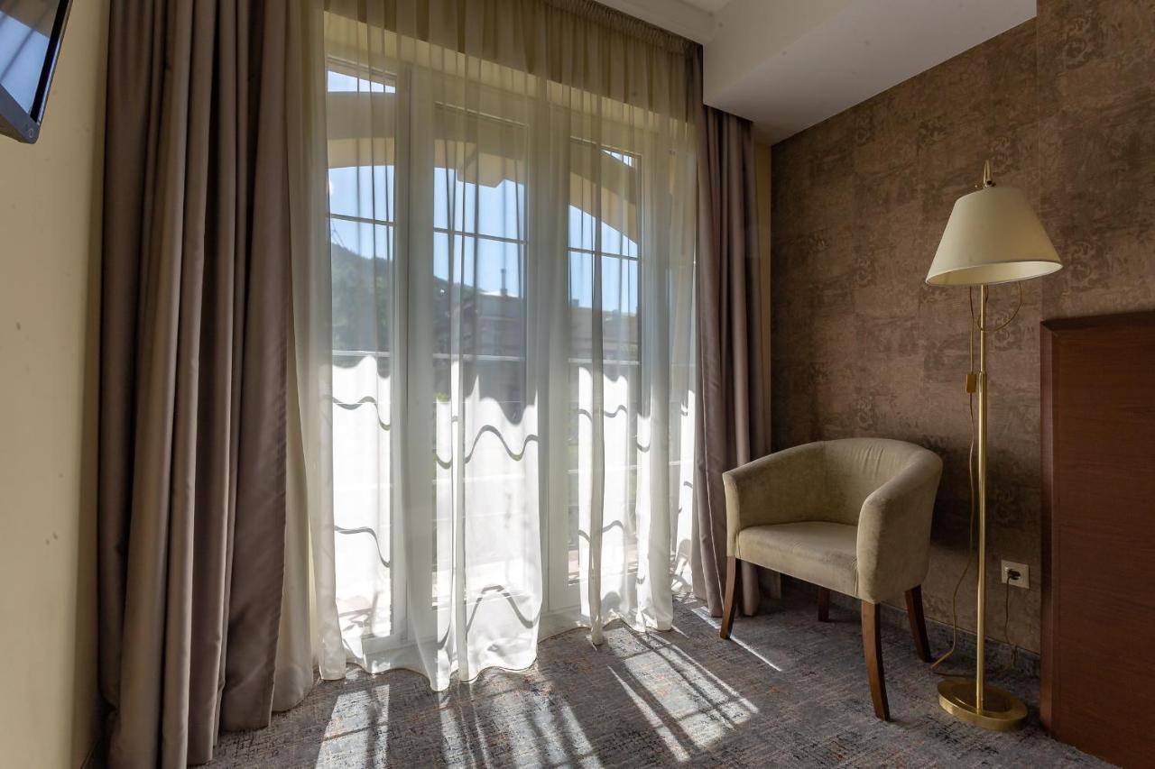 A5 Hotel Tbilisi Buitenkant foto