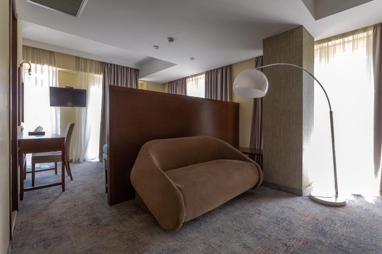 A5 Hotel Tbilisi Buitenkant foto
