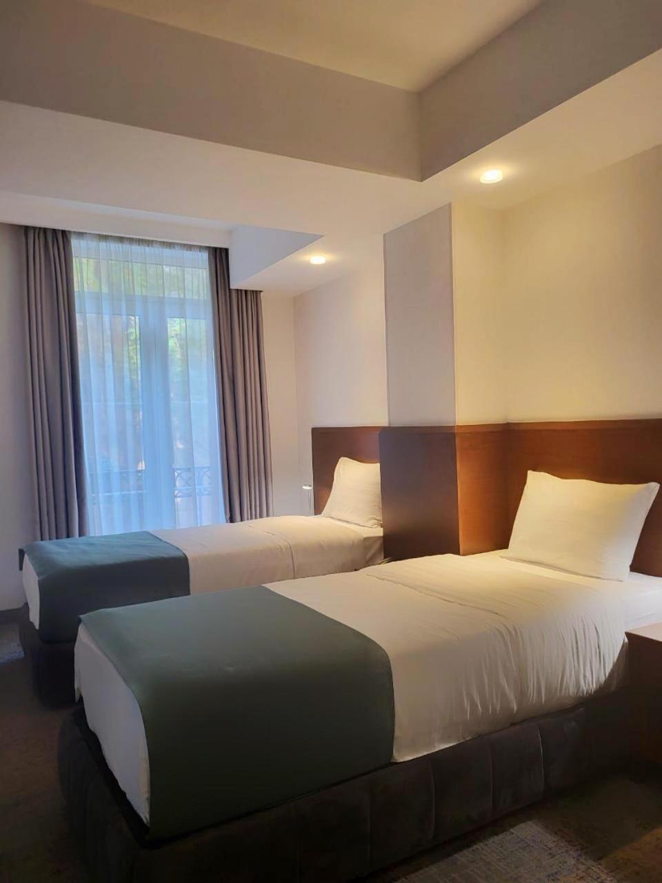 A5 Hotel Tbilisi Buitenkant foto